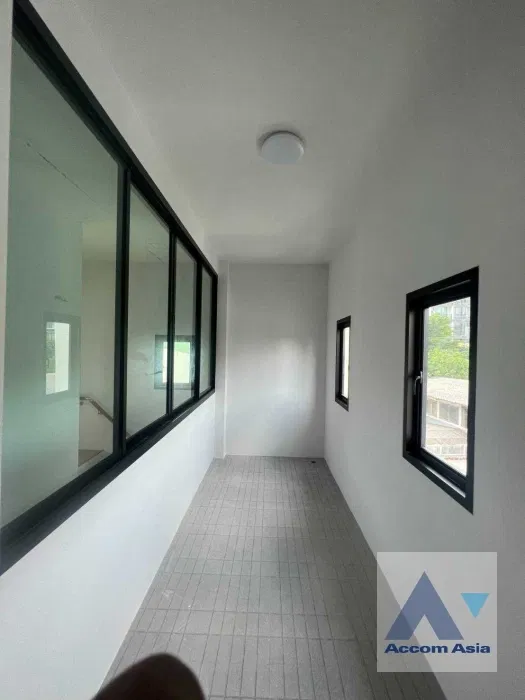 picture 🔼🔽 AccomA 📩  3 BR House in Phra Khanong Nuea (AA35409) - 9/16