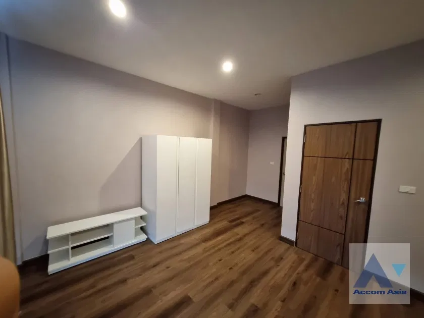 picture 🔼🔽 AccomA 📩 Garden View 3 BR Townhouse @Cordiz at Udomsuk (AA43781) - 10/17