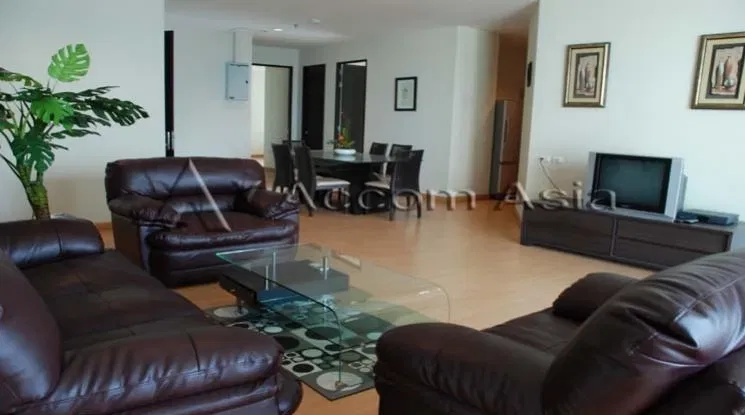 picture 🔼🔽 AccomA 📩 Simple modern condo with natural light and soft neutral tones in Sukhumvit (20537) - 4/9