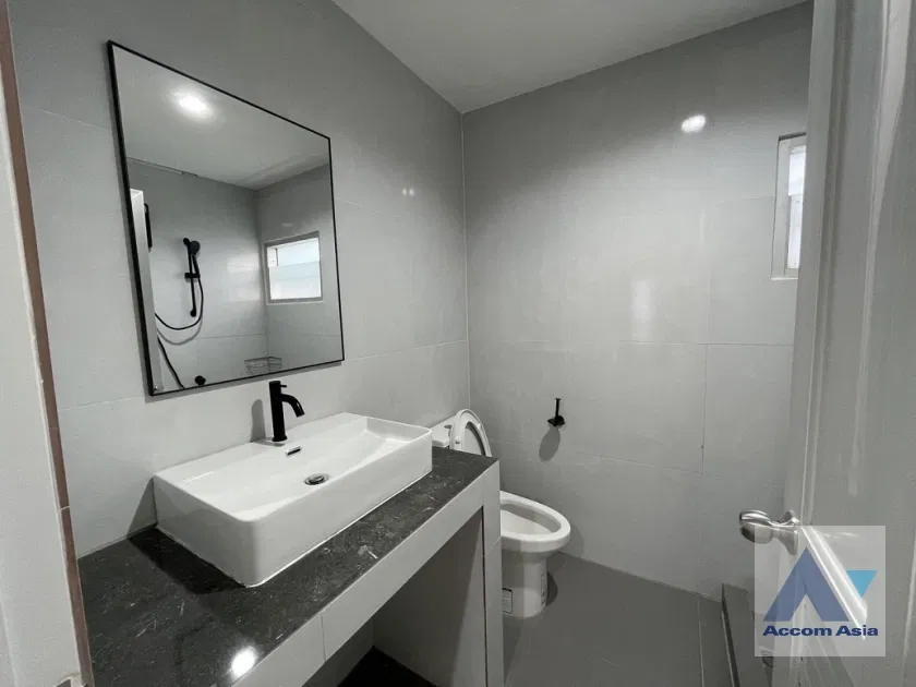 รูป 🔼🔽 AccomA 📩  3 BR Townhouse in Suan Luang (AA43093) - รูปที่ 19/20