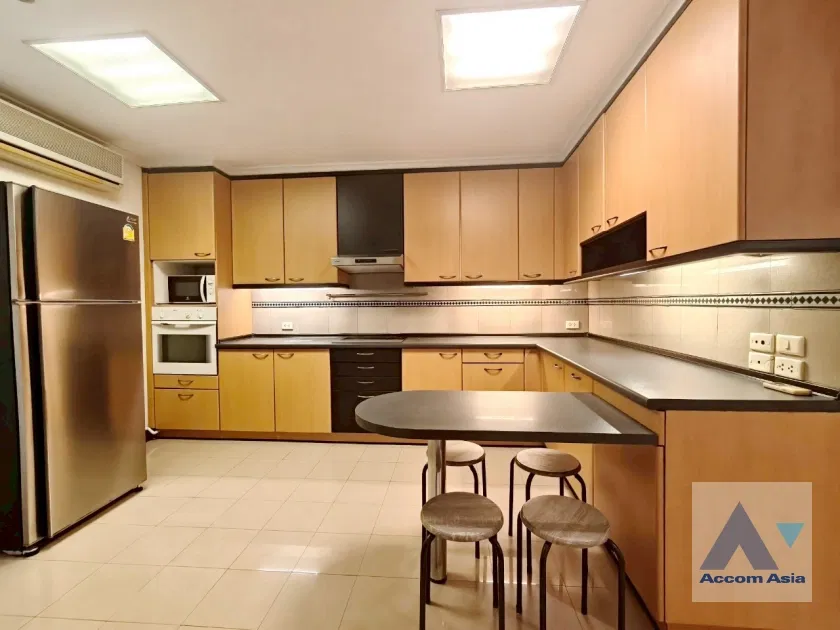 รูป 🔼🔽 AccomA 📩 Bright modern condominium with spacious open layout (10155) - รูปที่ 12/20