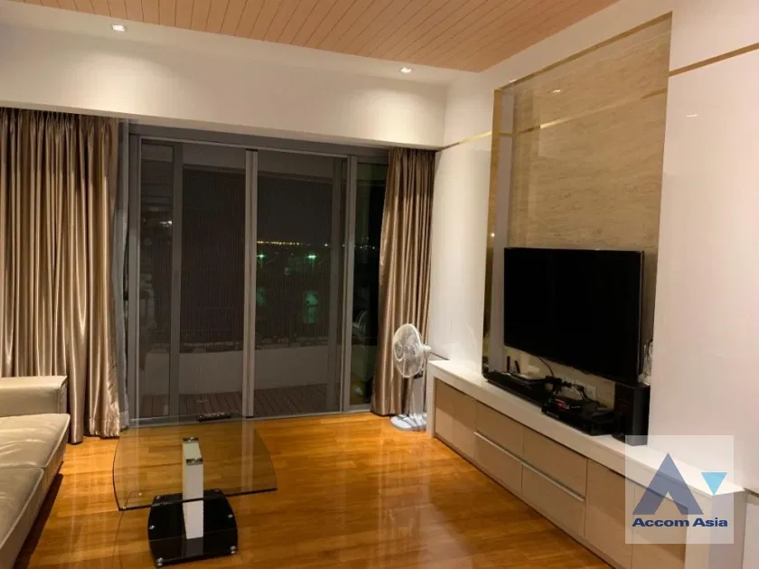 picture 🔼🔽 AccomA 📩  2 BR Condominium @The Pano (AA33893) - 2/4
