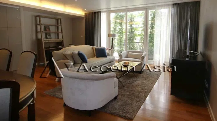 picture 🔼🔽 AccomA 📩 Elegant family-friendly condo with garden balcony (13000952) - 1/10