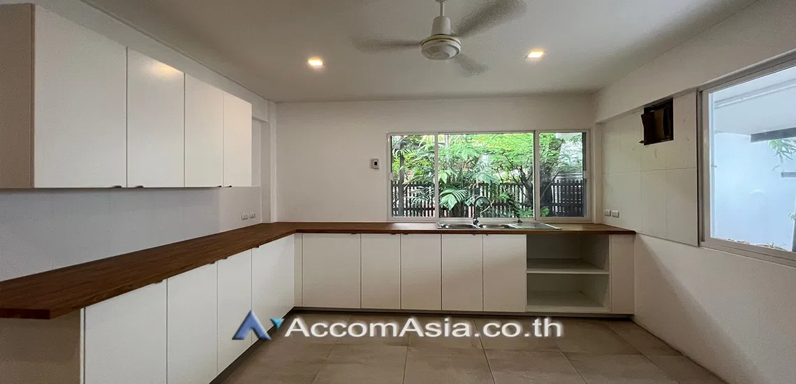 รูป 🔼🔽 AccomA 📩 Pet friendly 4 BR House @Thai Village (AA30492) - รูปที่ 15/20