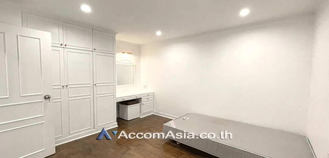 picture 🔼🔽 AccomA 📩 Newly renovated 2 BR Condominium @Acadamia Grand Tower (25240) - 9/10