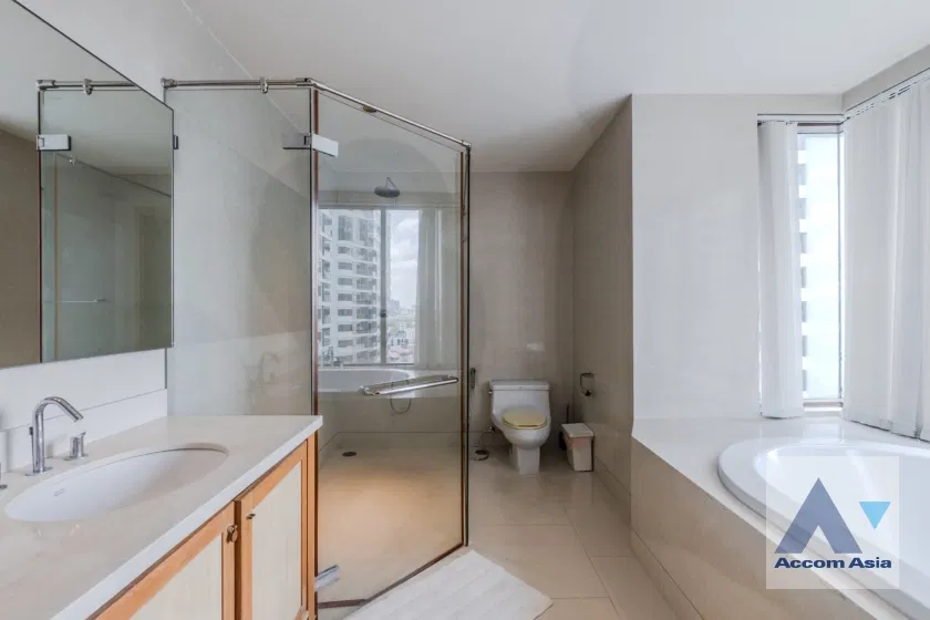 picture 🔼🔽 AccomA 📩 Bright high-floor condo with bay windows and full skyline views at The Emporio Place (AA34704)  - 13/20