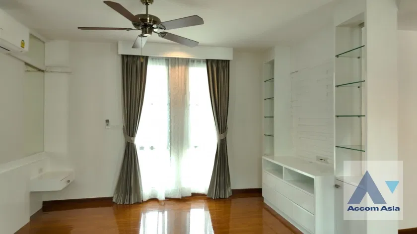 picture 🔼🔽 AccomA 📩 Modern 3-storey house with natural light and private garden in Sukhumvit  - 20/20