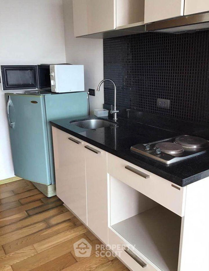 picture 1-BR Condo at Fuse Sathorn-Taksin near BTS Wongwian Yai (ID 475136) - 2/7
