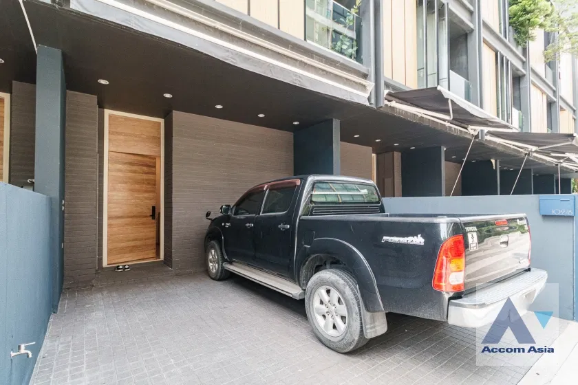 picture 🔼🔽 AccomA 📩  3 BR Townhouse @Luxury Style in Prime Location (AA39008) - 4/20