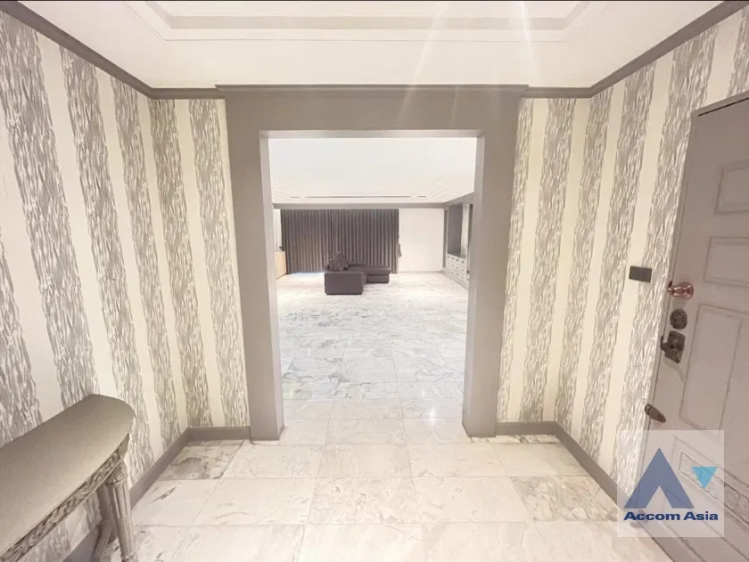 picture 🔼🔽 AccomA 📩 Spacious Renovated Unit with Unblocked City Views - 3 Beds | 204 SQ.M. at D.S. Tower 1 (1515133) - 10/20