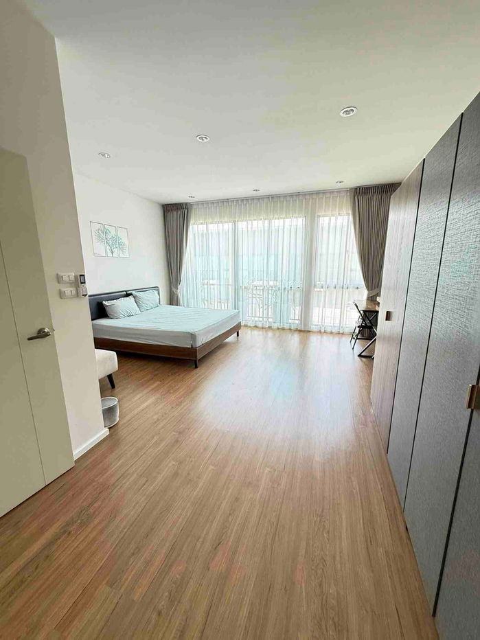 picture B1006 Townhouse for rent, 3 floors, Baan Klang Muang, Bangna-Wongwaen, along the motorway, King Kaew Road area - 7/11