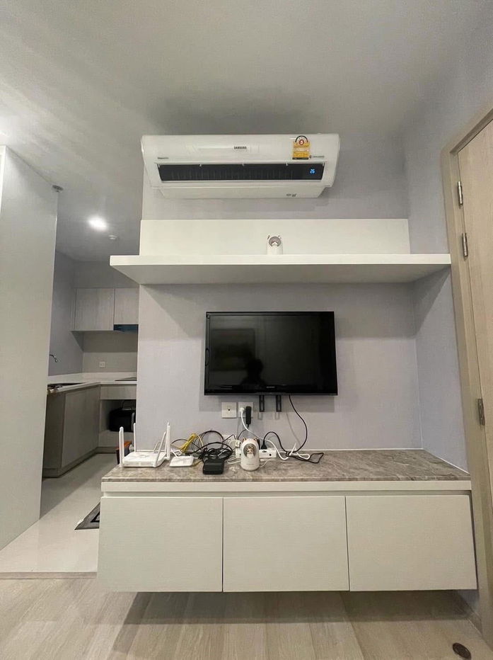 picture Forrent Life One Wireless Condominiums  - 5/7