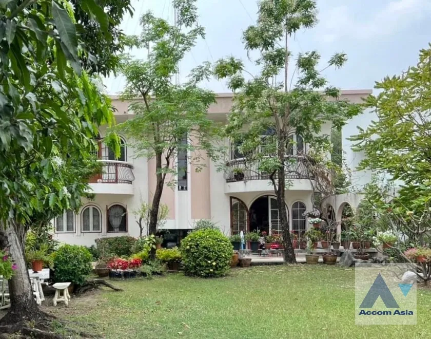 รูป 🔼🔽 AccomA 📩  4 BR House in  Suan Luang (AA39517) - รูปที่ 1/1