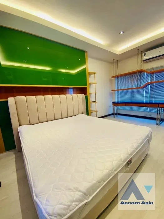 รูป 🔼🔽 AccomA 📩 Pet friendly,Private Swimming Pool 5 BR House @Noble Thara Phatthanakan Village (AA40896) - รูปที่ 11/20