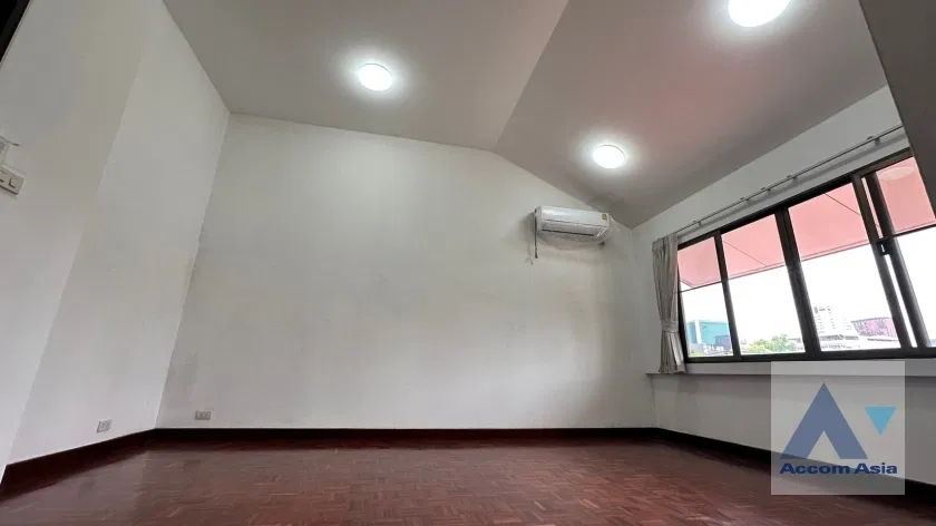 picture 🔼🔽 AccomA 📩 Home Office,Pet friendly 3 BR Townhouse @Townhouse Phaholyothin (1818217) - 14/20
