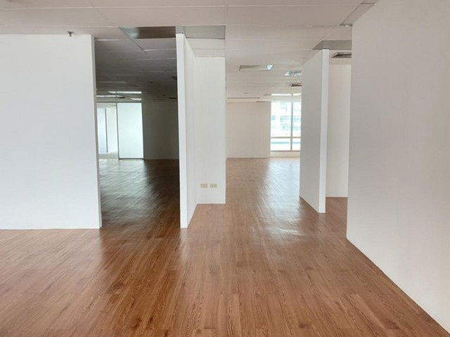 picture FOR RENT  OFFICE PROPERTY  50000 BAHT per MONTH - 4/8