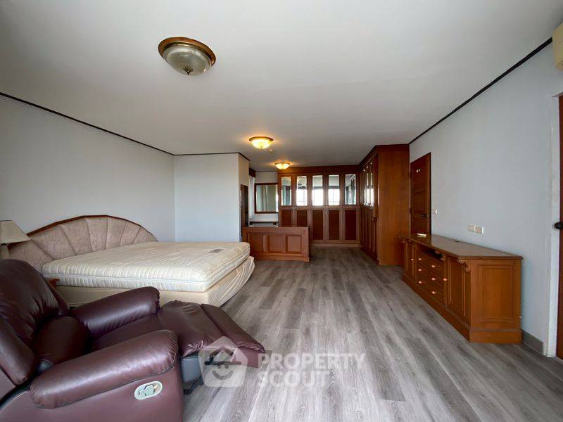 รูป คอนโด 1-ห้องนอน ที่ นิวตัน ทาวเวอร์ คอนโดมิเนียม ใกล้ BTS นานา (ID 2283533) - รูปที่ 13/16