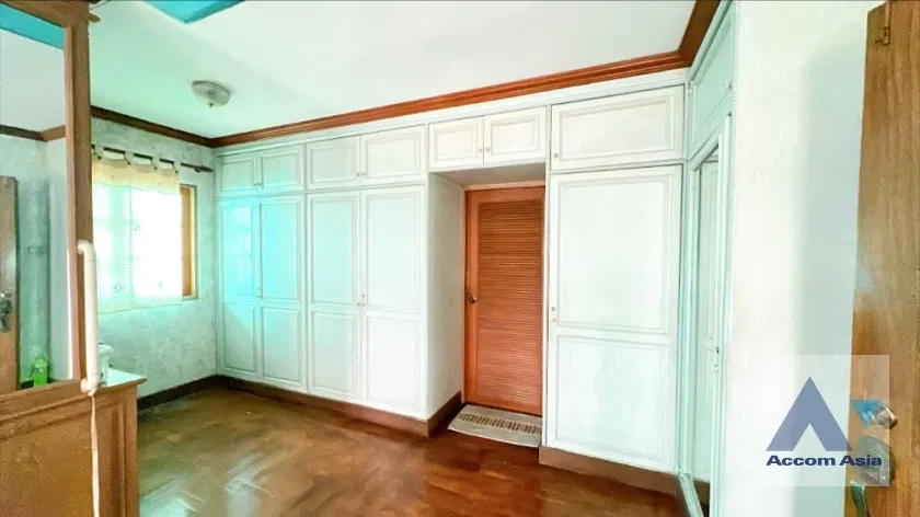 รูป 🔼🔽 AccomA 📩 Classic wood home with garden terrace and vintage interior (AA36754) - รูปที่ 17/20