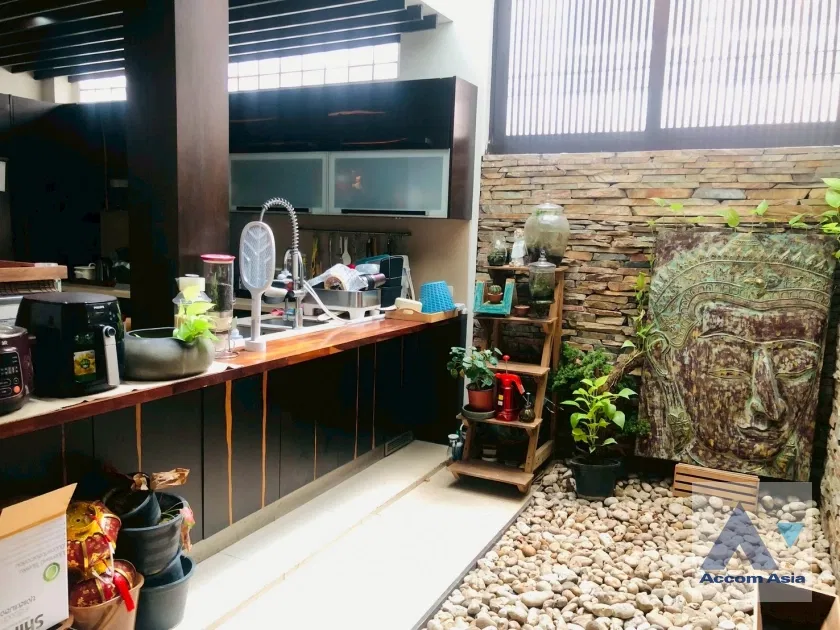 รูป 🔼🔽 AccomA 📩  5 BR Townhouse @Modern style (AA43471) - รูปที่ 12/19