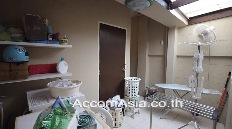 รูป 🔼🔽 AccomA 📩 Private Swimming Pool 3 BR House in Klong Tan (AA13094) - รูปที่ 6/12