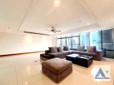 Condos for rent : 🔼🔽 AccomA 📩 Bright modern condominium with spacious open layout (10155)