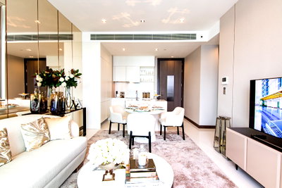 Condos for sale : Q1 Sukhumvit 2 bedrooms, for sale