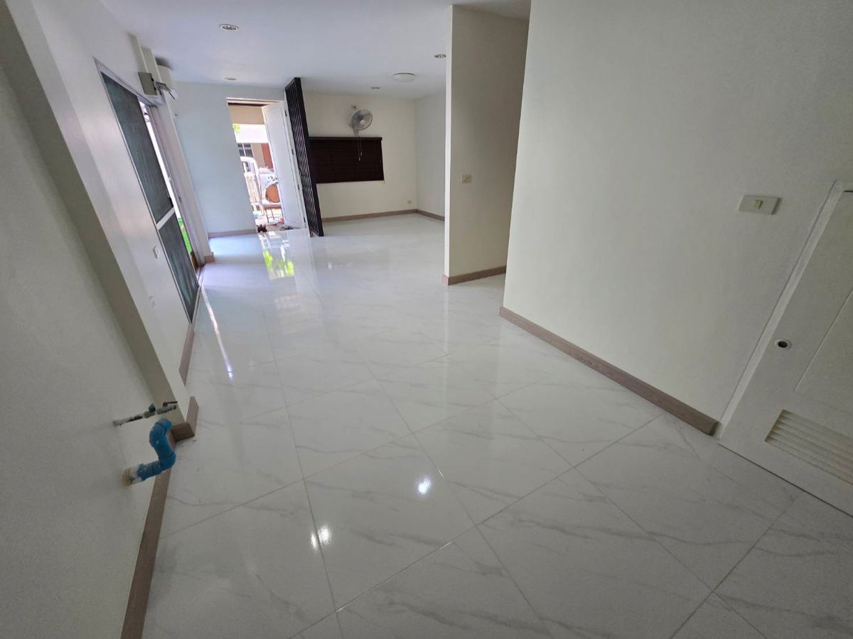 รูป RENT / SALE ทาวโฮมหรู Noble Cube พัฒนาการ ที่ดินใหญ่ 40.5 ตรว วิวสวน ใกล้ทางด่วน - รูปที่ 12/19