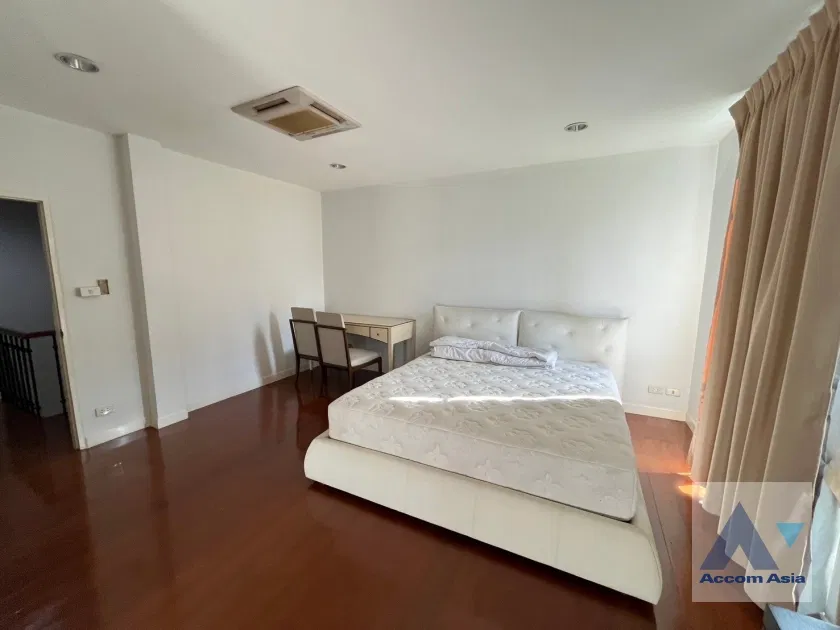 รูป 🔼🔽 AccomA 📩 House with warm wood flooring at Baan Klang Krung Thonglor (AA21668) - รูปที่ 9/15