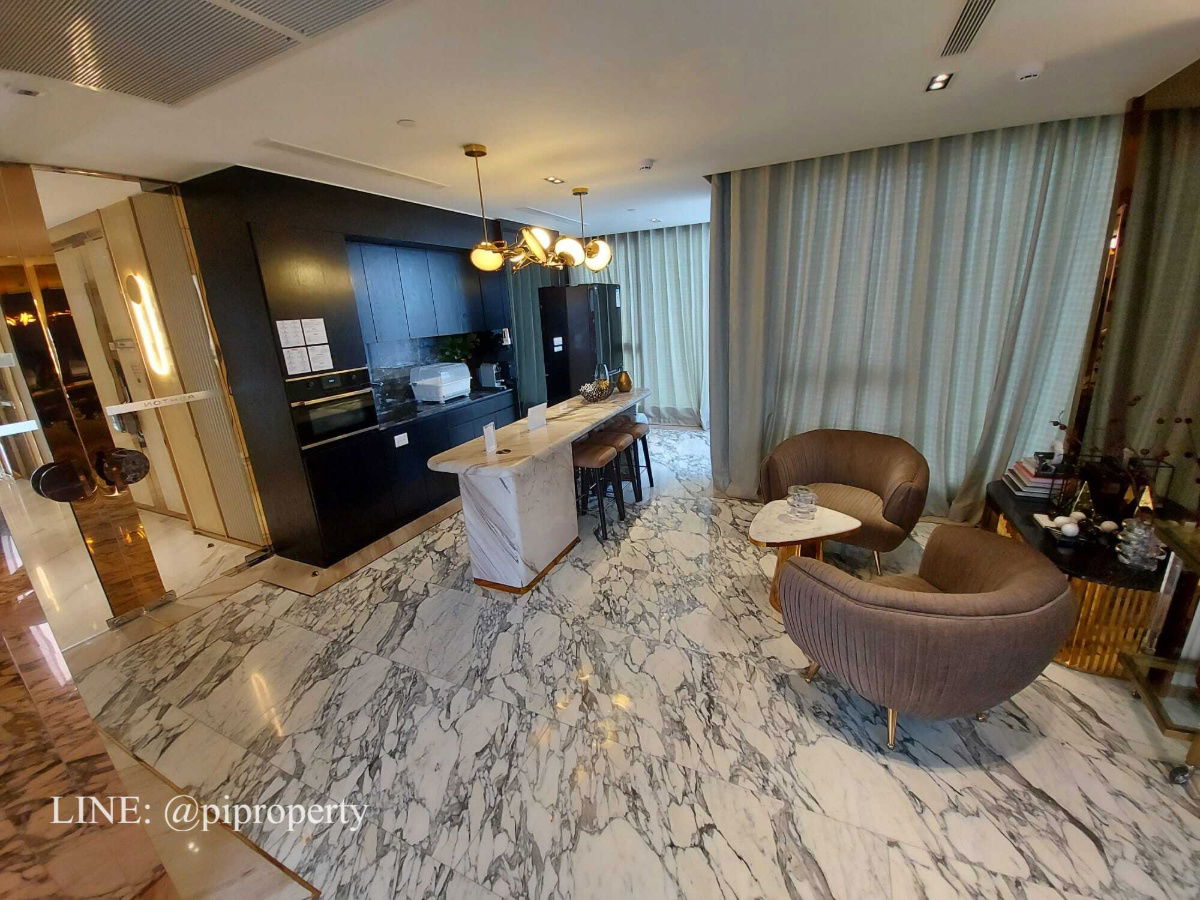 picture ​Experience an elevated lifestyle in this stunning corner unit at Ashton Asoke Rama 9.  - 35/37