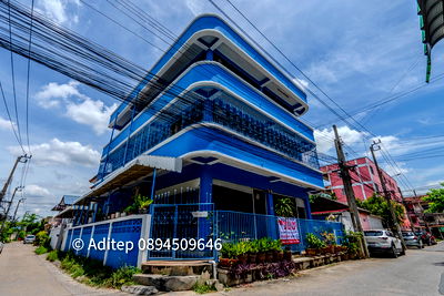 Shophouses for sale Nonthaburi : Urgent sale! 3-story building, 40 sq m., corner plot, Soi Wat Ku, Pak Kret, near the Pink Line! Pak Kret Pier