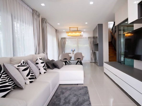 รูป บ้านเดี่ยว2ชั้นให้เช่า 51ตรว.วิวสระว่ายน้ำ ทิศใต้ หลังมุม ถนน กาญจนาภิเษก-พระราม9 - รูปที่ 4/8