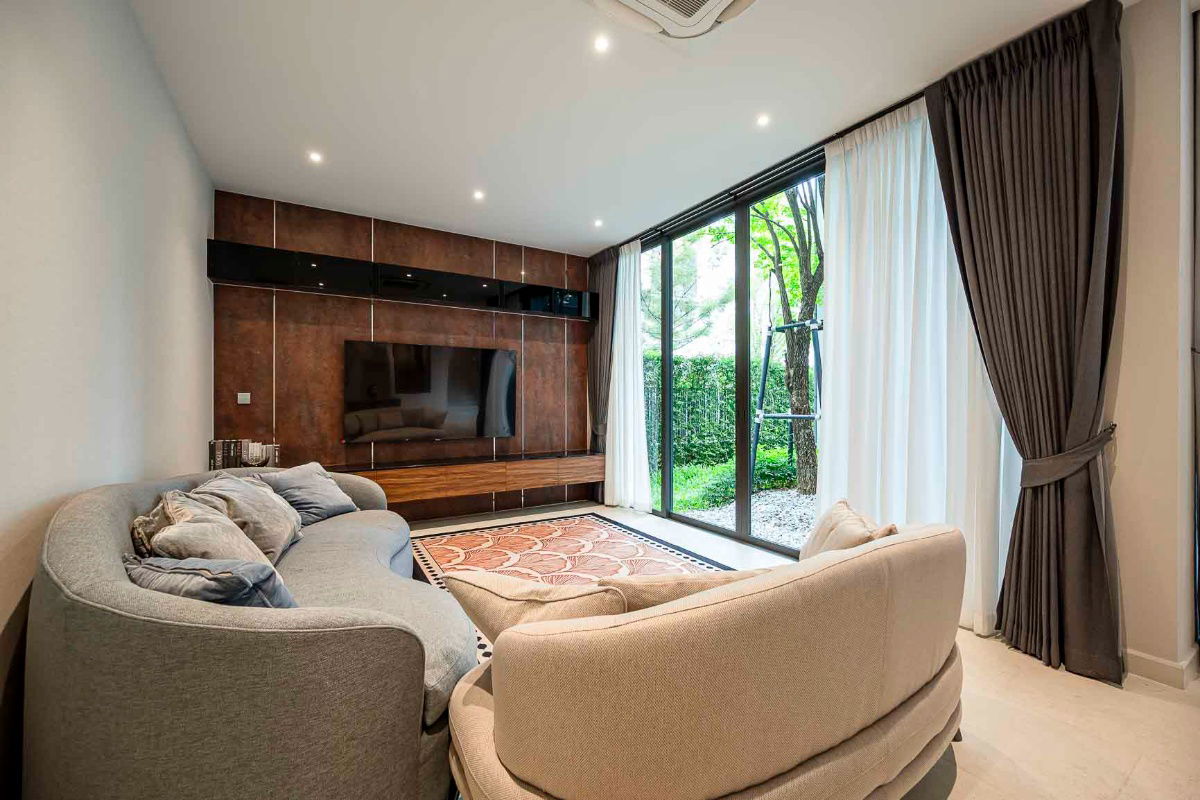 รูป Luxury House Bugaan Pattanakarn 32 - รูปที่ 4/20