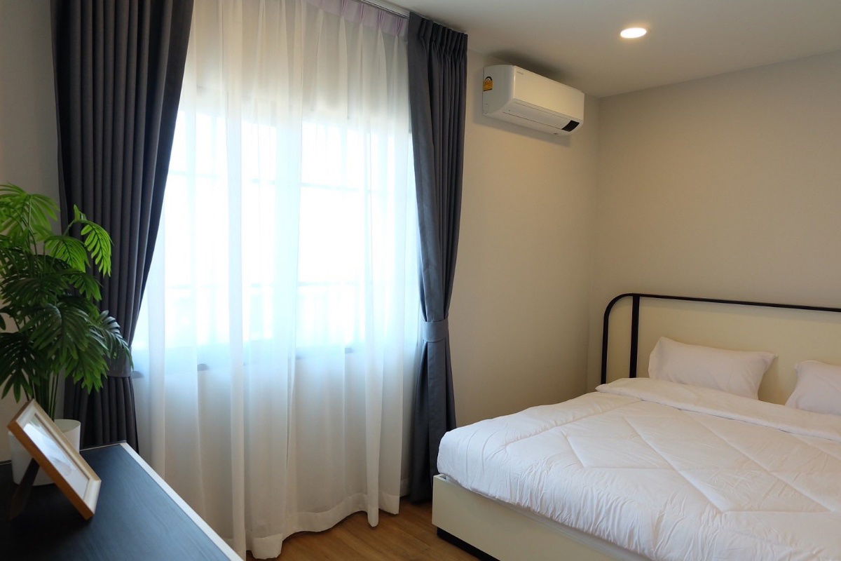 รูป ให้เช่าคอนโด Centro Bangna ใกล้ ทางด่วนบางนา 120,000 บาท รหัสทรัพย์: RS1648 - รูปที่ 10/14