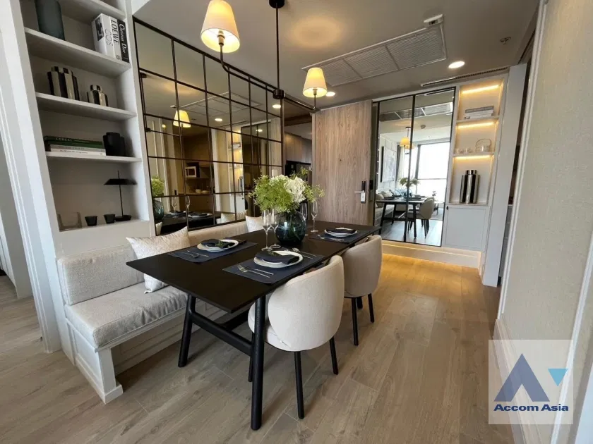 รูป 🔼🔽 AccomA 📩 Efficient Layout with Benjakitti Park View - รูปที่ 2/7
