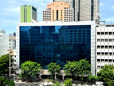 Office for rent : ✨ Prime Office / Showroom Space for Rent ✨