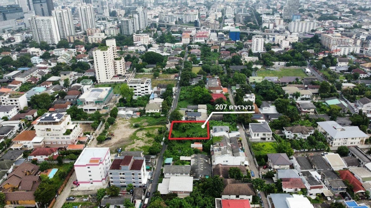 picture 🏞️ Land for Sale | 207 sq.wah | Ladprao 42 | Filled & Ready to Build | Near BTS Phawana  ✨ - 7/10