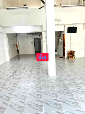 Shophouses for rent Siam University : Commercial building for rent, 3.5 floors, Soi Bang Waek 116