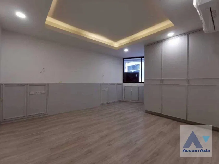 รูป 🔼🔽 AccomA 📩  4 BR Condominium @President Park Sukhumvit 24   (AA44491) - รูปที่ 13/20