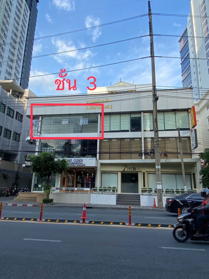 picture Office for rent (Thonglor) approximately 700 meters from BTS Thonglor Station. - 1/26