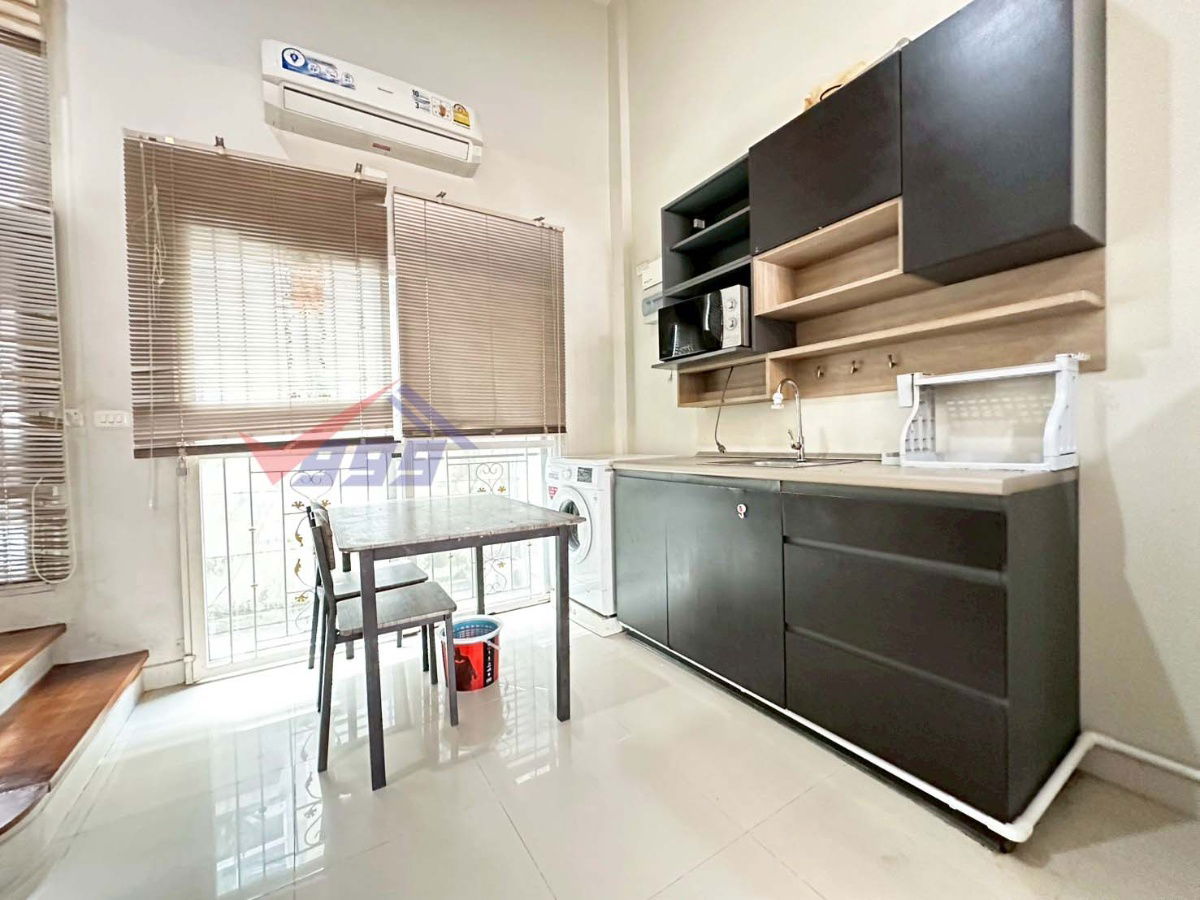 picture For Sale: Baan Klang Muang The Paris, Krungthep Kreetha 7 - 7/17