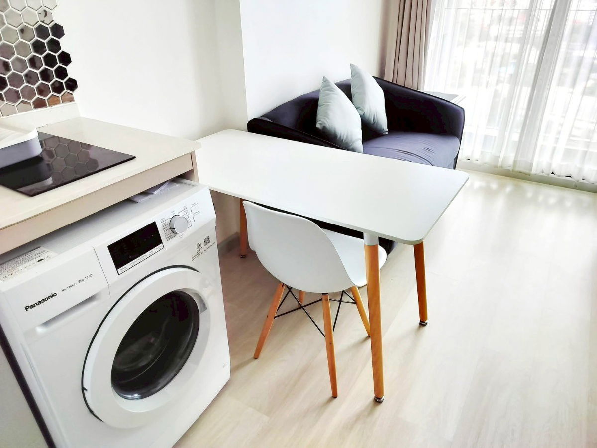 picture Knightsbridge Prime              Sathorn - 8/17
