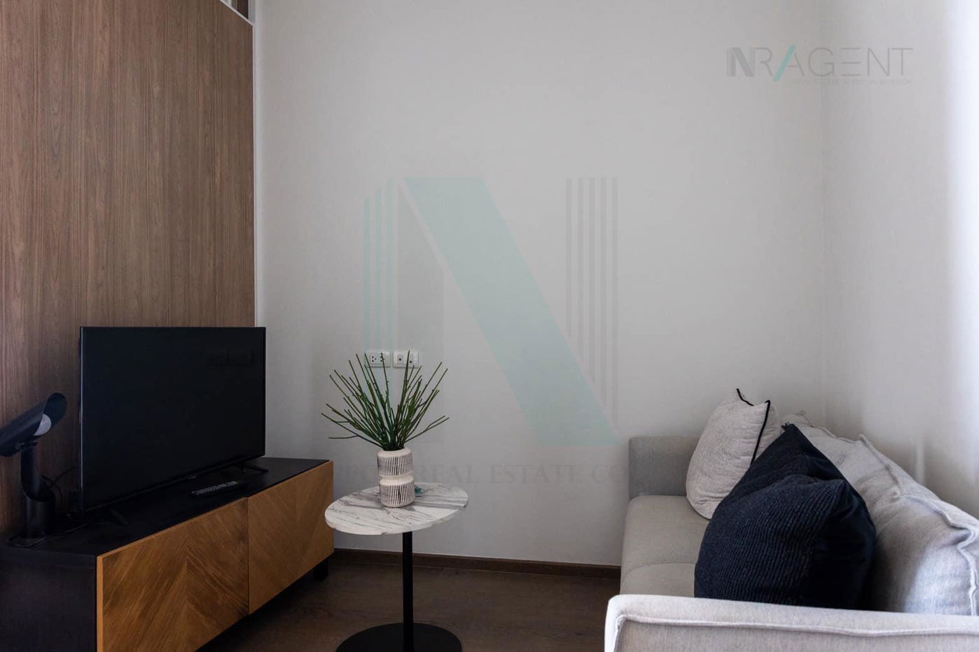 picture 🚩 For Rent Condo PARK 24 PHASE 2 Building 6, Floor 32,Studio, Room size 28 sqm - 1/8