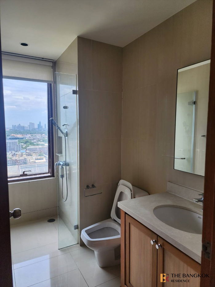 รูป The Emporio Place 💖 ห้องใหญ่ วิวสวย 🌃 ใกล้ BTS พร้อมพงษ์ - รูปที่ 11/13