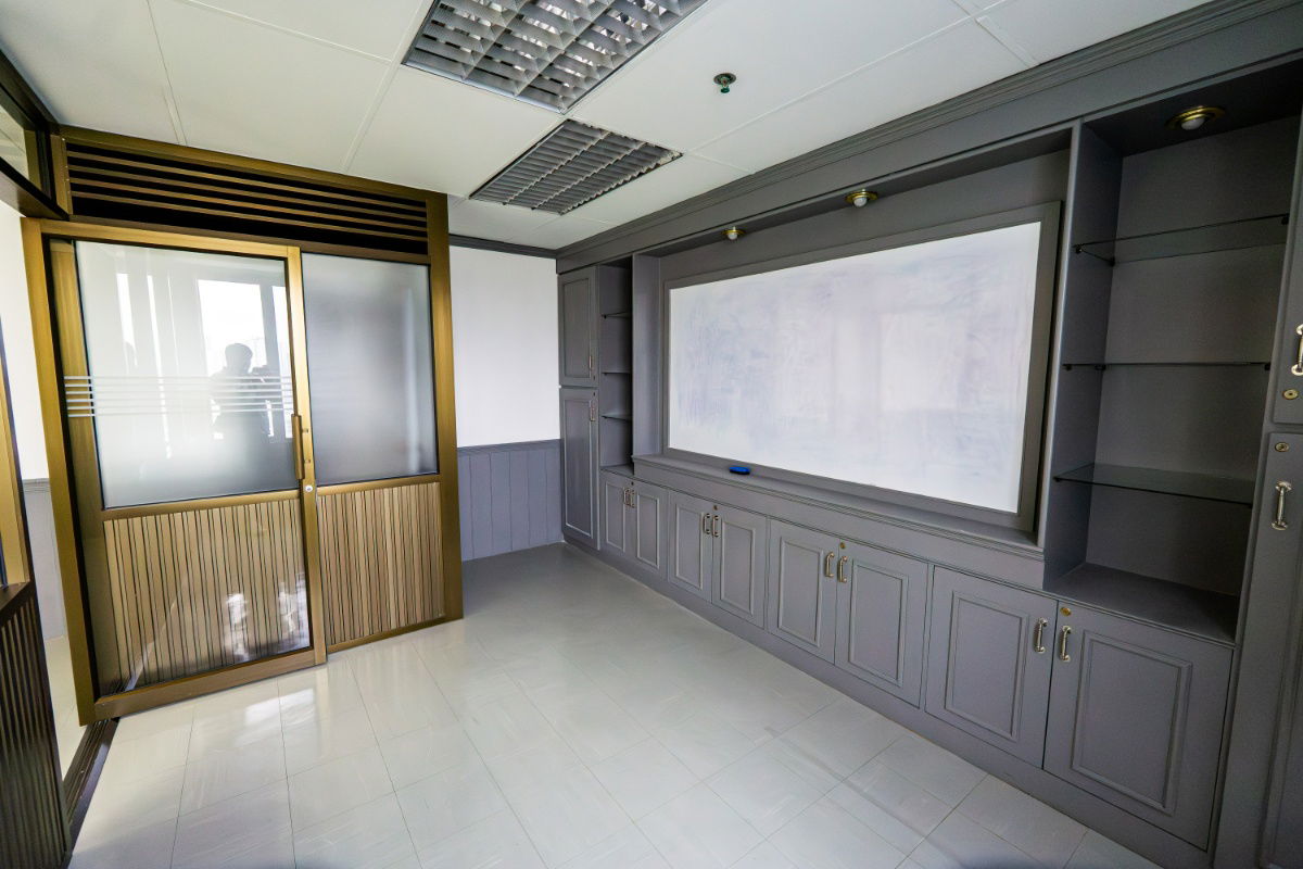 picture Office For Rent Forum Tower #MRT Huai Khwang - 5/13