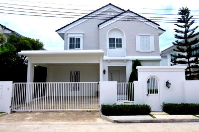 เช่าบ้านเดี่ยว ม.หัวเฉียวเฉลิมพระเกียรติ : 🏡 ให้เช่า บ้านชัยพฤกษ์ บางนา กม.15 ✨ บ้านสวย พร้อมอยู่ ราคา 90,000 บาท รหัสทรัพย์: RS1649