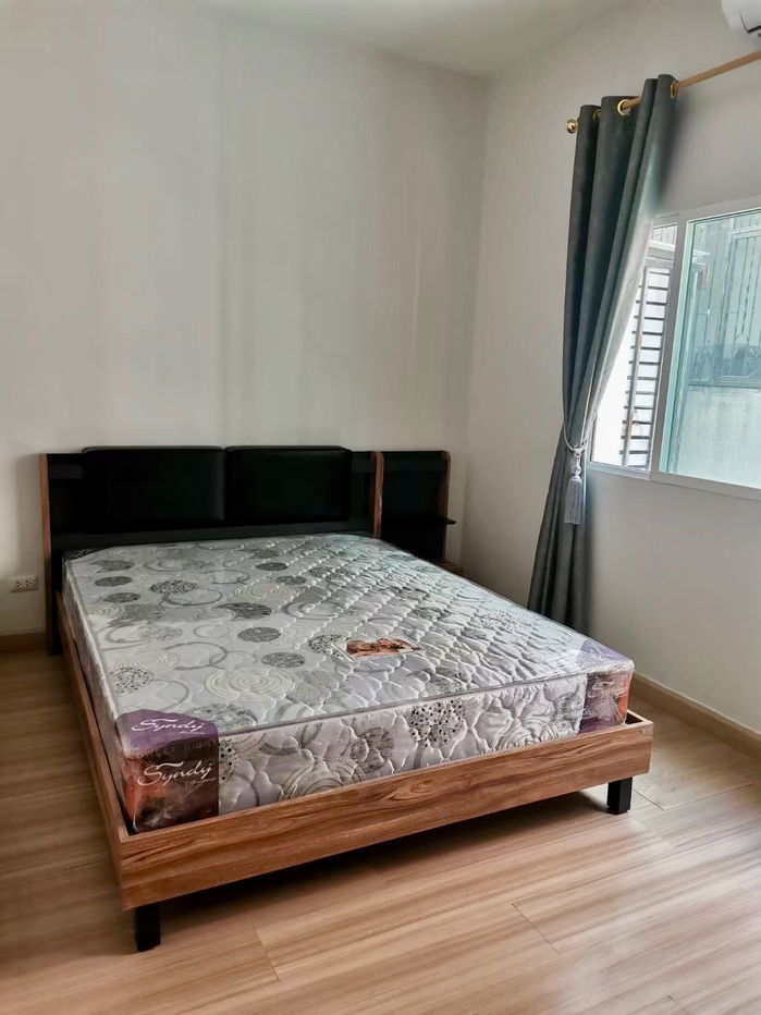 picture 🏡 For Rent: 3-Storey Townhome at Krissana Private City  ✨ Fully Furnished | Spacious Living | Prime Location - 23/30