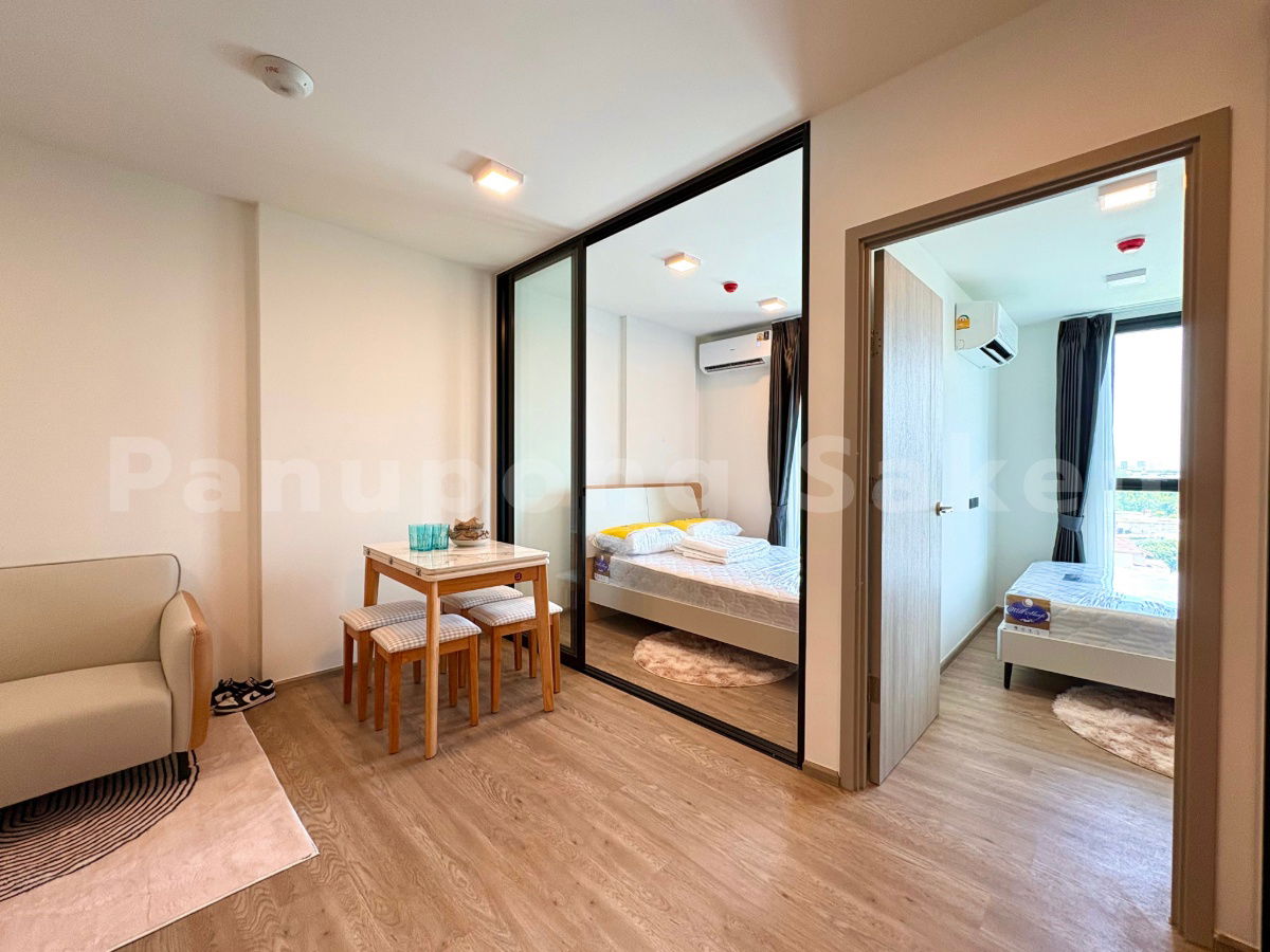 รูป ห้องใหม่พร้อมเข้าอยู่ ห้องขนาดใหญ่เพียง 15,000 บาท ต่อเดือน โครงการ Chapter One All Ramintra - รูปที่ 5/31