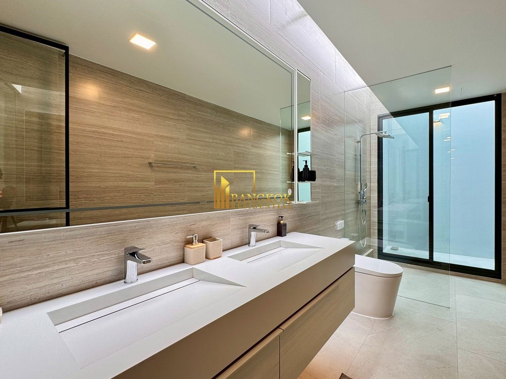 picture VIVE Krungthep Kreetha | Luxurious 4 Bedroom House For Rent - BR28266SH - 58/79