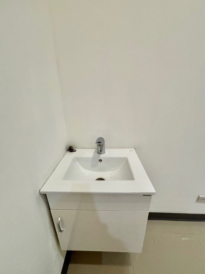 picture Office for rent (Thonglor) approximately 700 meters from BTS Thonglor Station. - 22/26