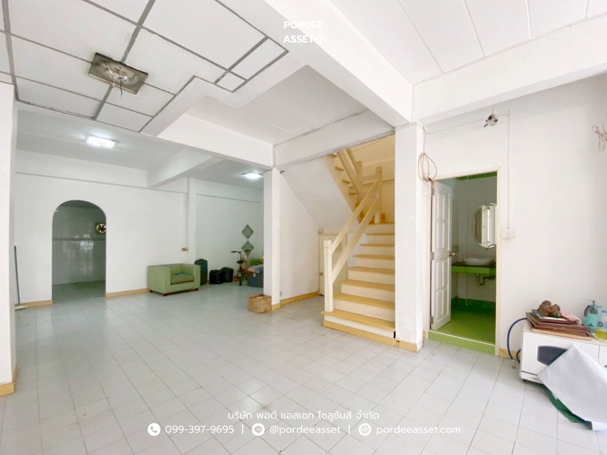 รูป ขายด่วน !! บ้านแฝด หมู่บ้านสุวงศ์ชัยวิลล่า แจ้งวัฒนะ-ปากเกร็ด26 (ขนาด 37 ตร.ว.) โครงการติดถนนหลักเส้นติวานนท์ : (Suwongchai Villa) - รูปที่ 4/22